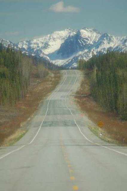 empty Alaskan highway
