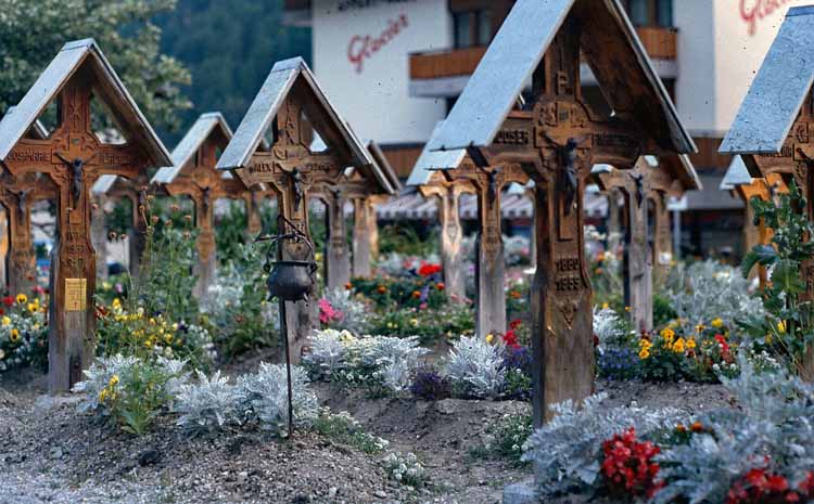 ceremetery wooden headstones