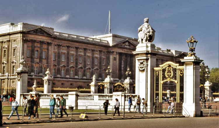 Buckingham Palace